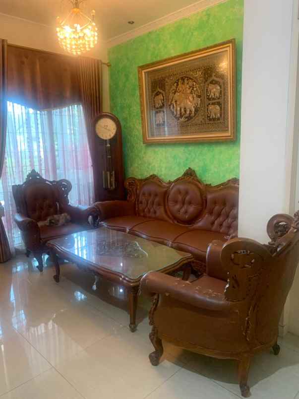 dijual rumah lippo karawaci
