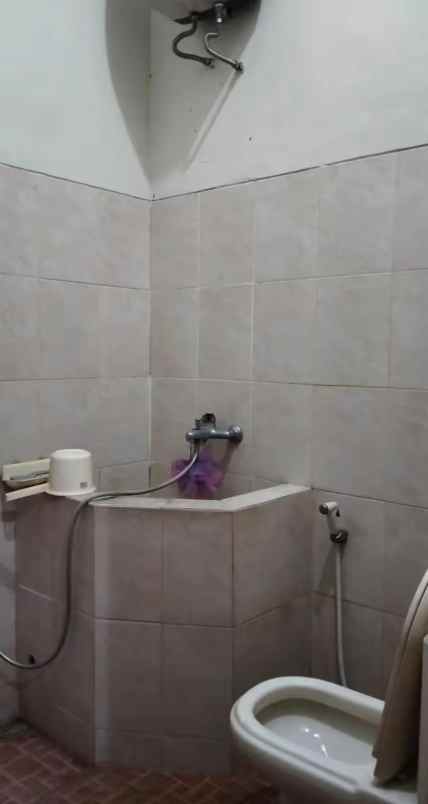 dijual rumah lokasi dekat suhat kota malang