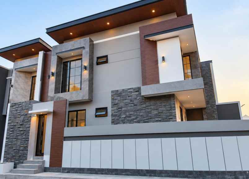 dijual rumah manyar tirtoasri