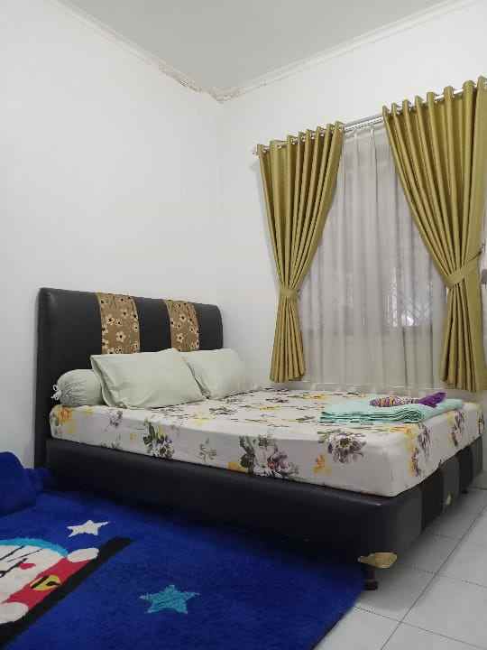 dijual rumah margacinta