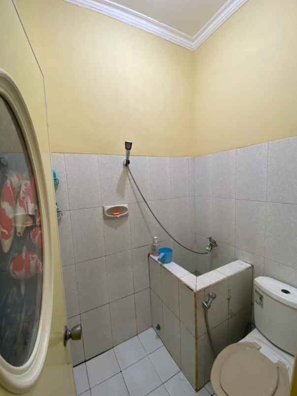 dijual rumah medayu utara
