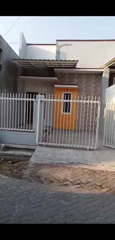 dijual rumah medayu utara new minimalis 1 lantai
