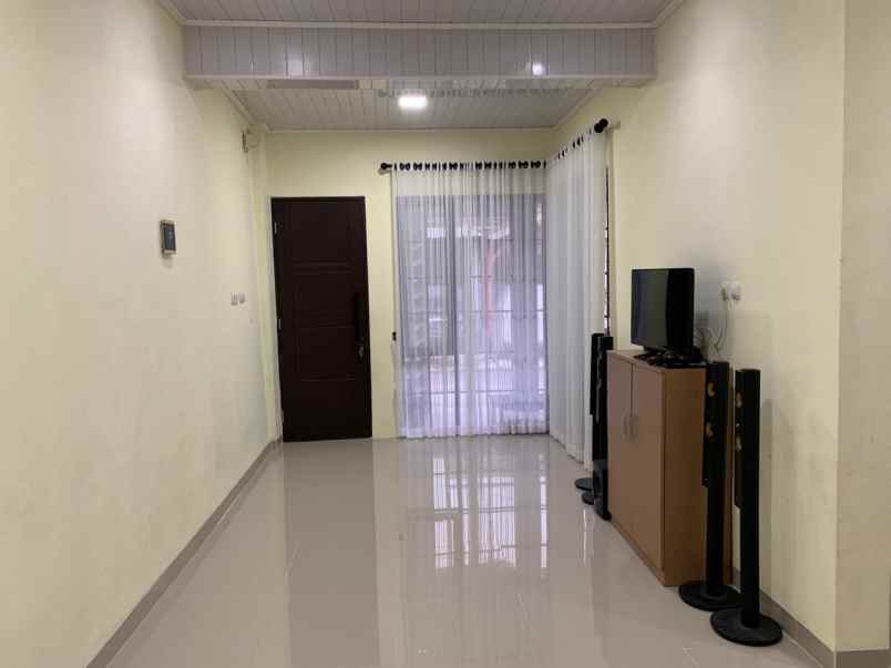 dijual rumah metland cibitung