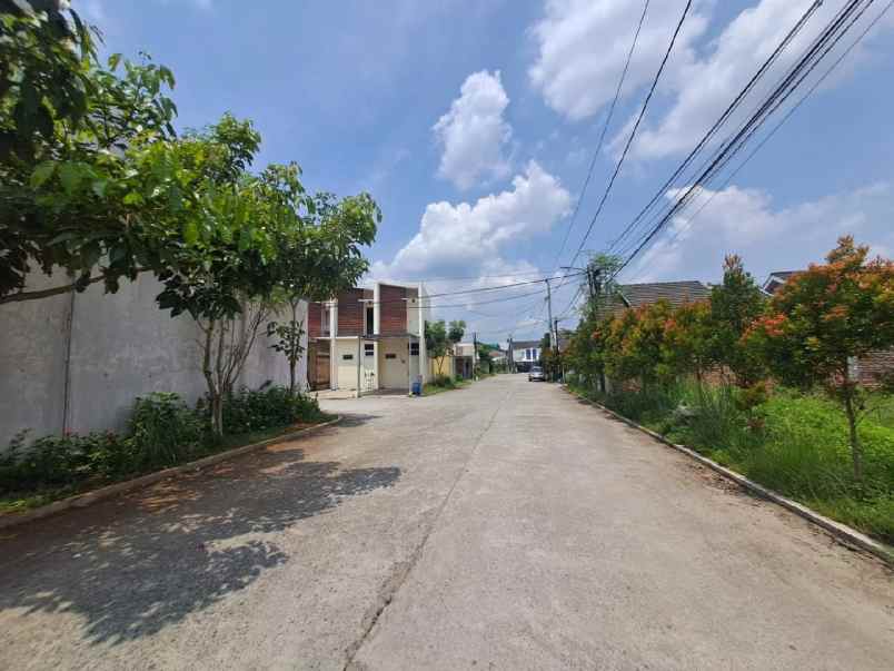 dijual rumah mewah di tembalang semarang