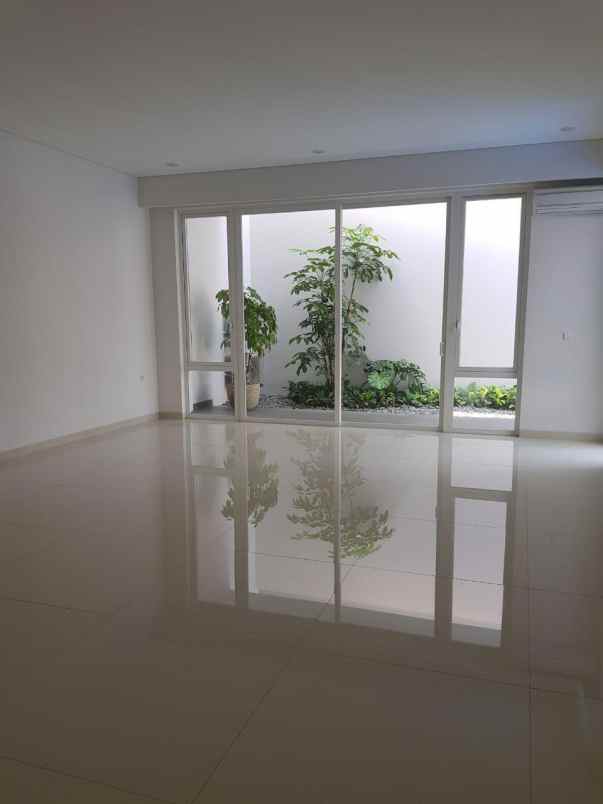 dijual rumah mewah di villa cibubur indah jaktim