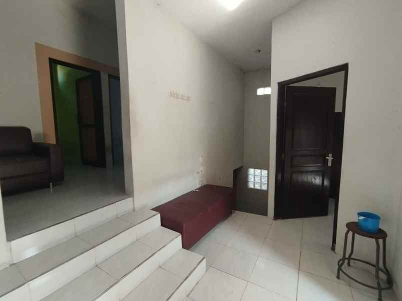 dijual rumah mojosongo jebres surakarta