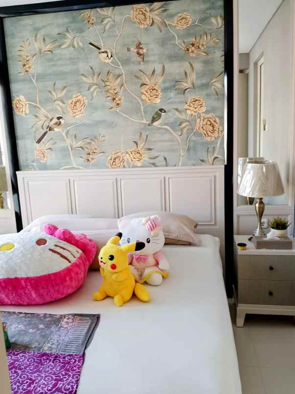 dijual rumah pakuwon city suvadiva