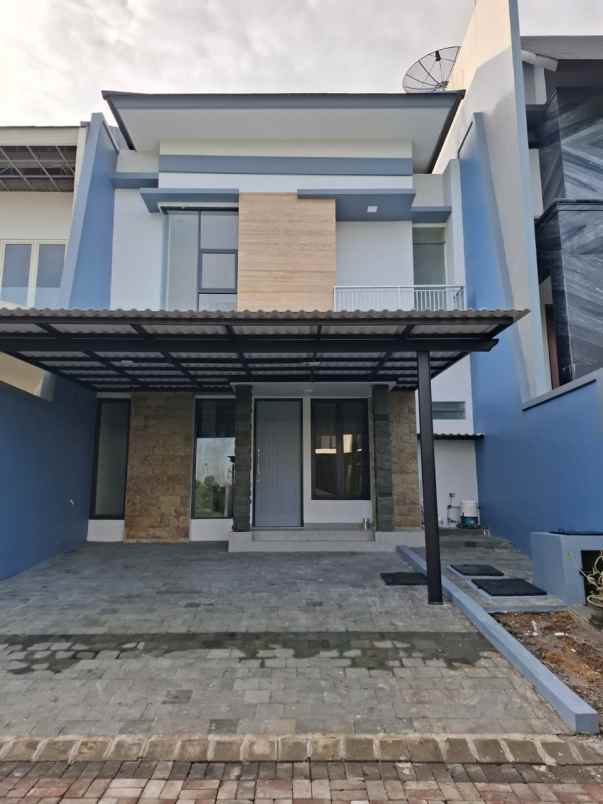 dijual rumah palm beach pakuwon city