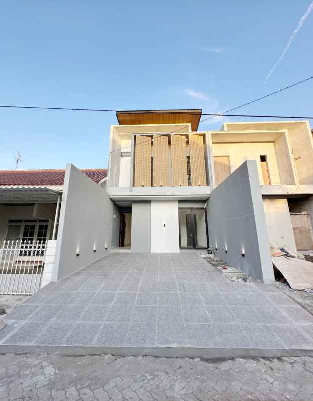 dijual rumah panjang jiwo