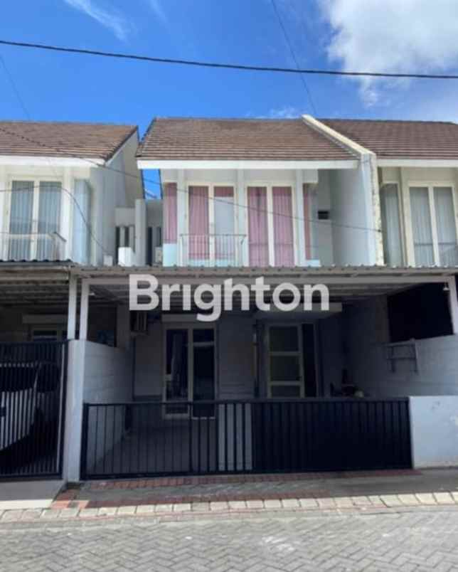 dijual rumah pantai mentari