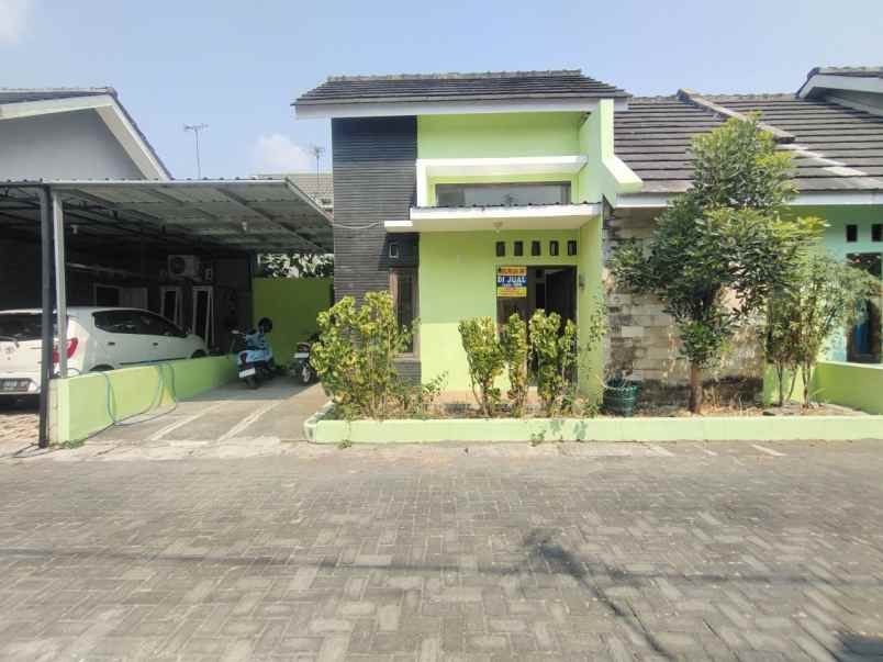 dijual rumah paulan colomadu karanganyar