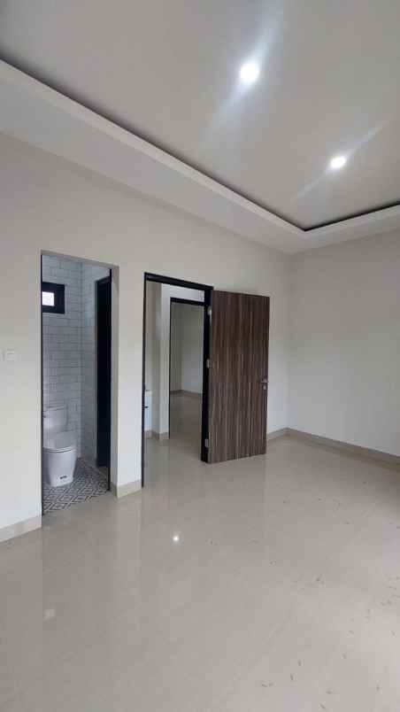 dijual rumah pd cabe ilir pamulang