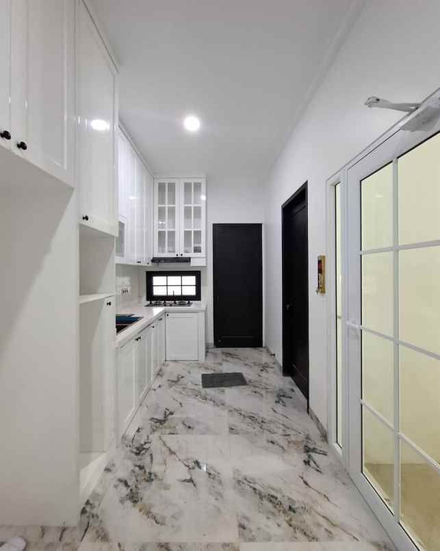 dijual rumah pejaten jakarta selatan