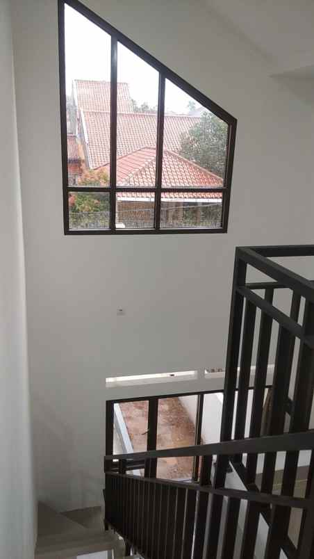 dijual rumah pengasinan sawangan depok