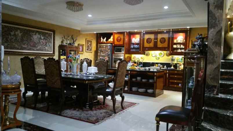 dijual rumah permata hijau kebayoran