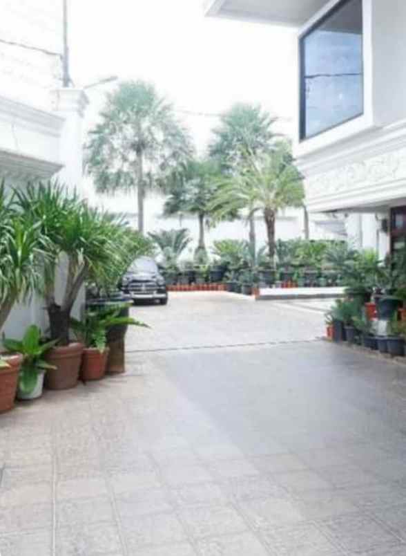 dijual rumah permata hijau kebayoran