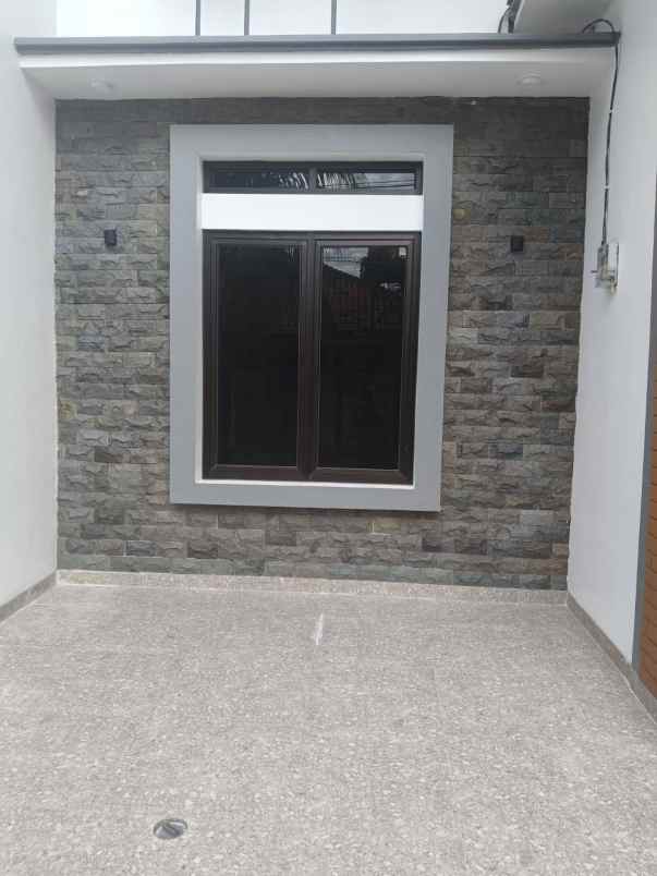 dijual rumah perum barata harapan jaya