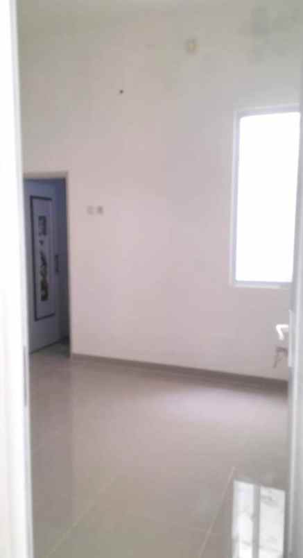 dijual rumah perumahan gading griya