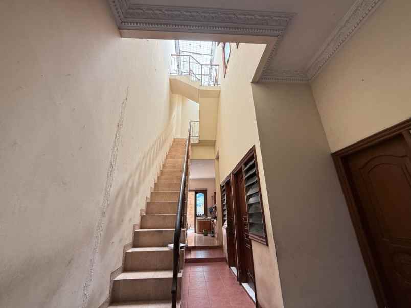 dijual rumah perumahan gading kusuma