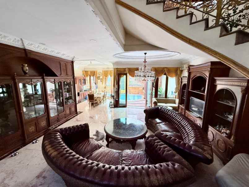 dijual rumah perumahan gading kusuma