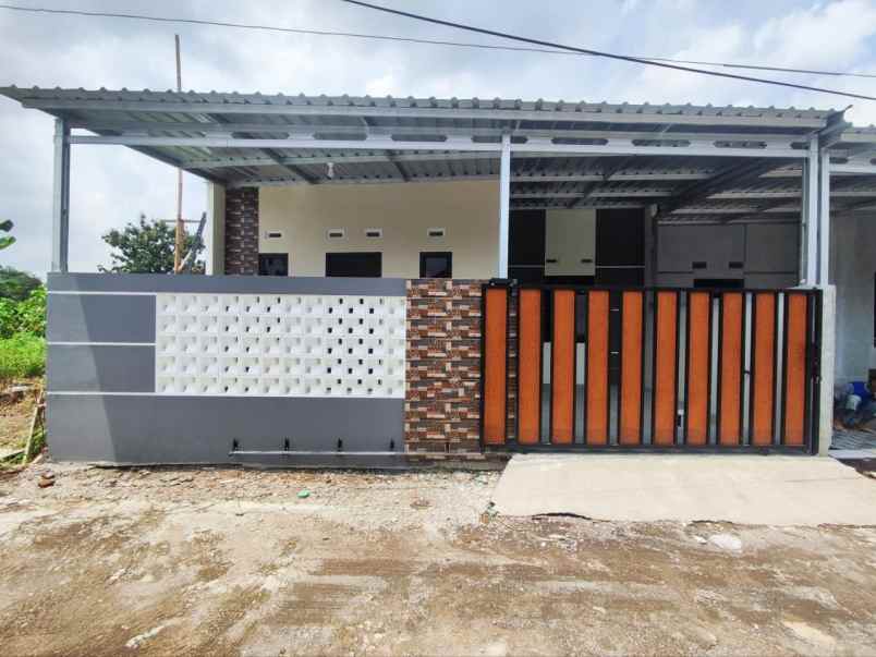 dijual rumah plesungan gondangrejo