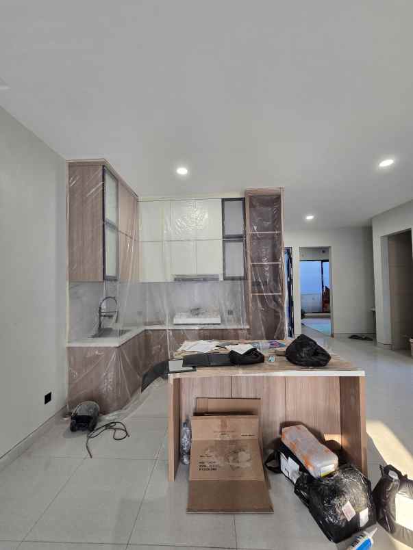 dijual rumah pondok kelapa