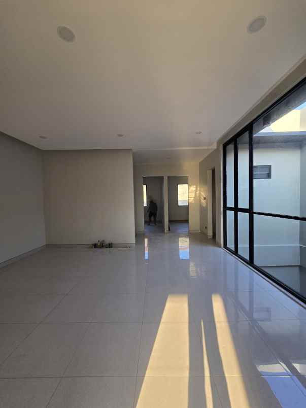 dijual rumah pondok kelapa