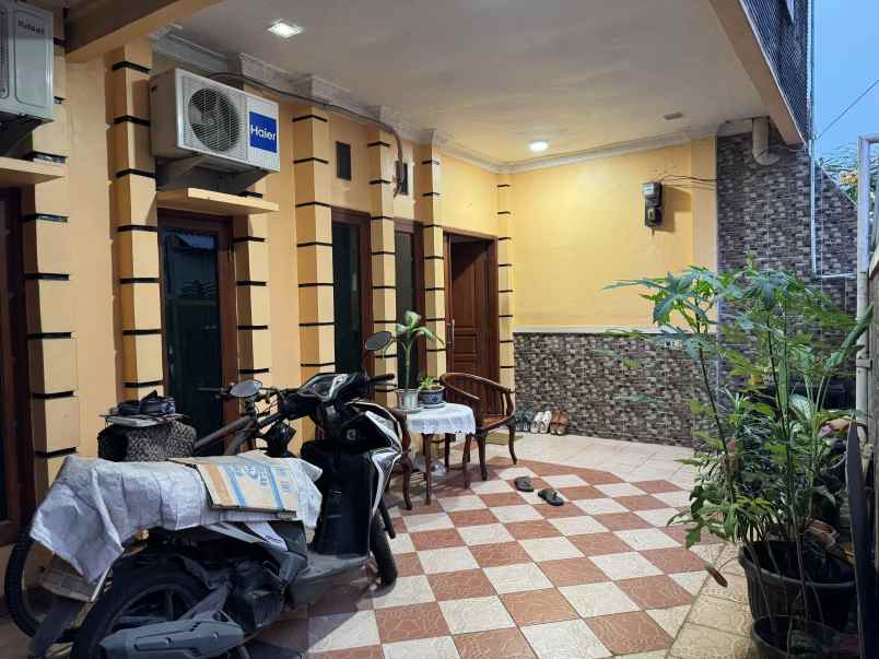 dijual rumah pondok kelapa duren sawit