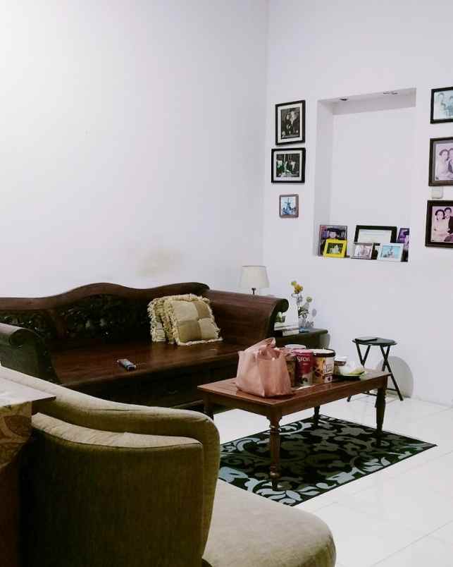 dijual rumah pondok pucung kec pondok