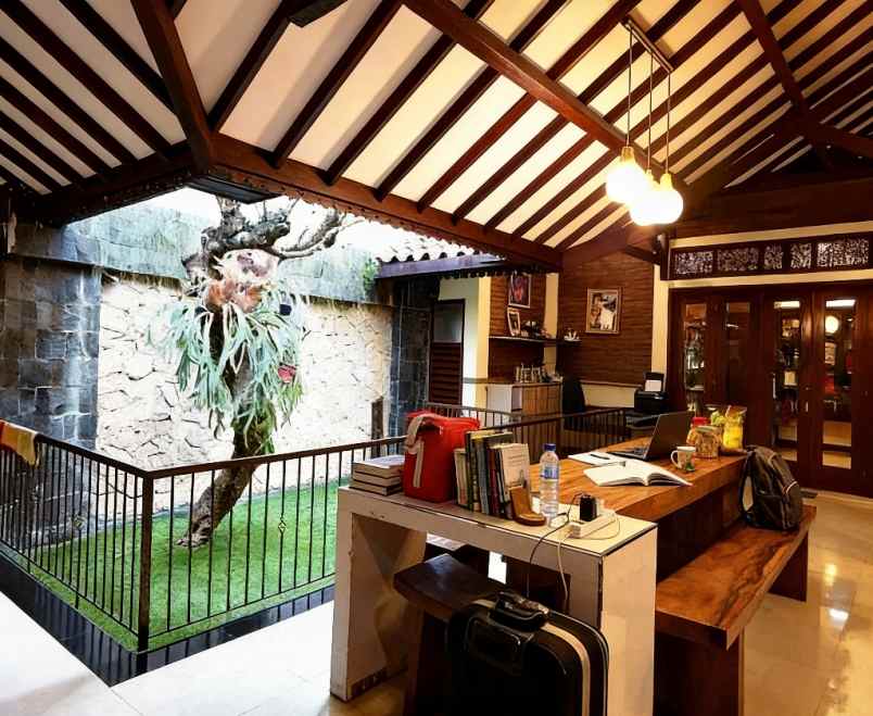 dijual rumah pringwulung condongcatur