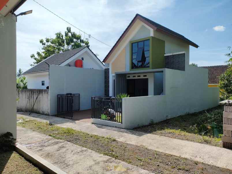 dijual rumah purwobinangun kec pakem
