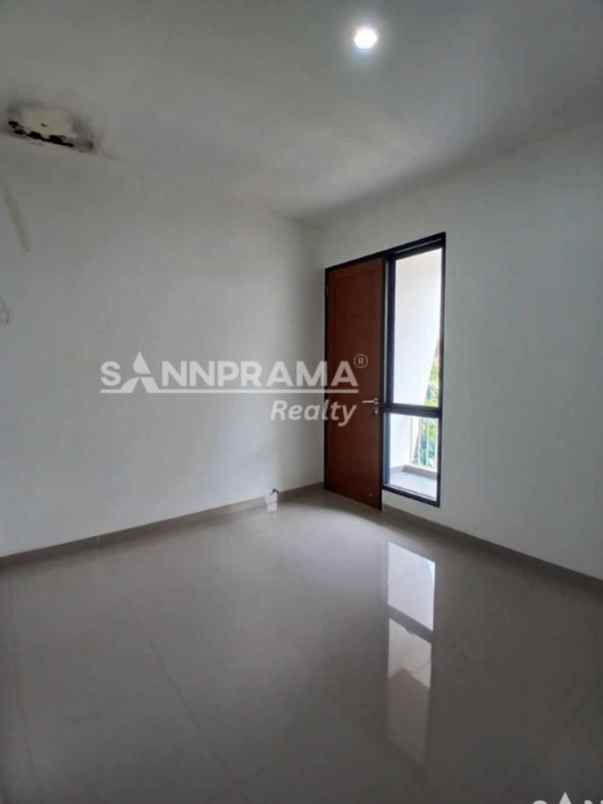 dijual rumah rangkapan jaya baru