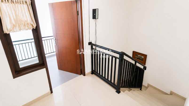 dijual rumah rangkapan jaya baru