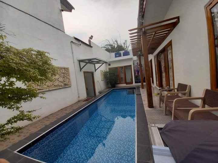 dijual rumah rawa kalong