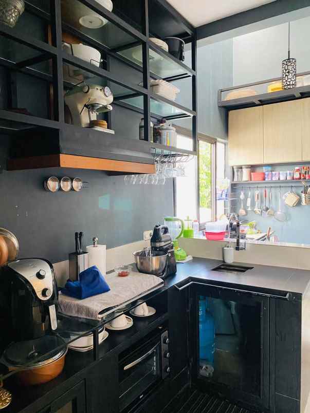 dijual rumah rawa mekar