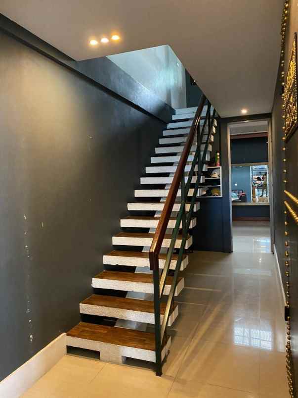 dijual rumah rawa mekar