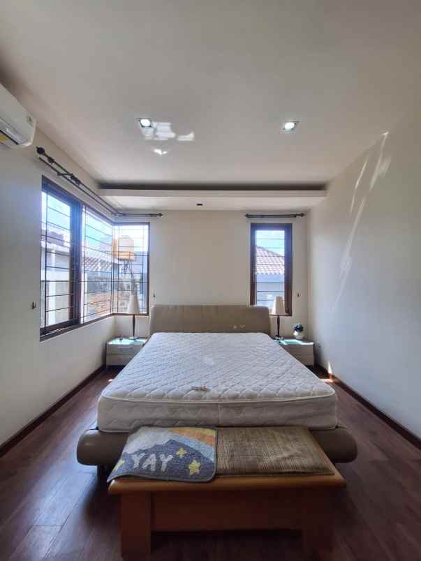 dijual rumah rawamangun jakarta timur