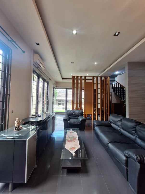 dijual rumah rawamangun jakarta timur