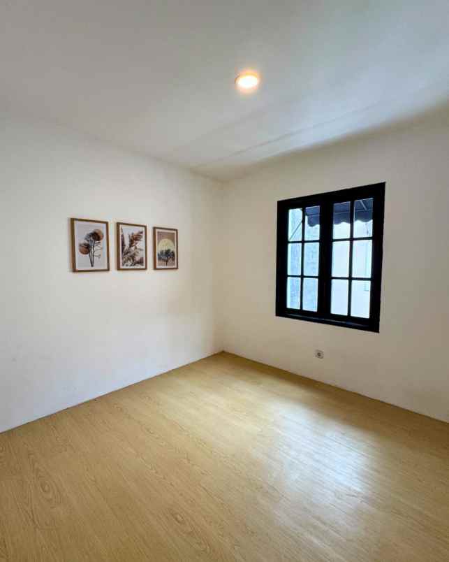 dijual rumah royal serpong tangsel