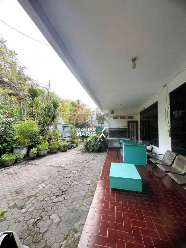 dijual rumah rungkut asri