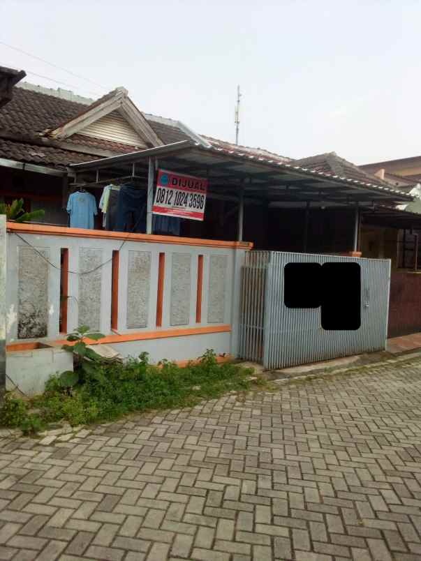 dijual rumah sangkuriang