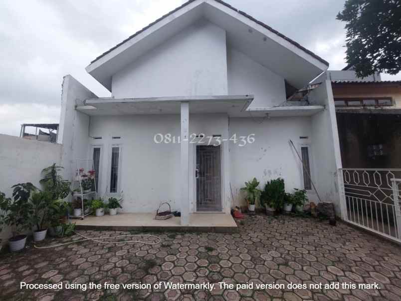 dijual rumah sarijadi