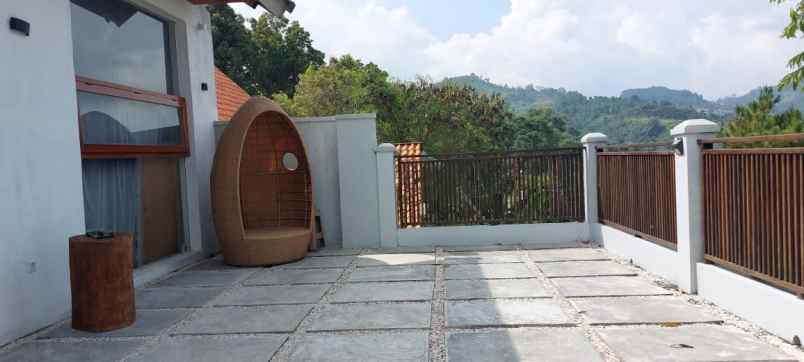dijual rumah sayap setiabudi