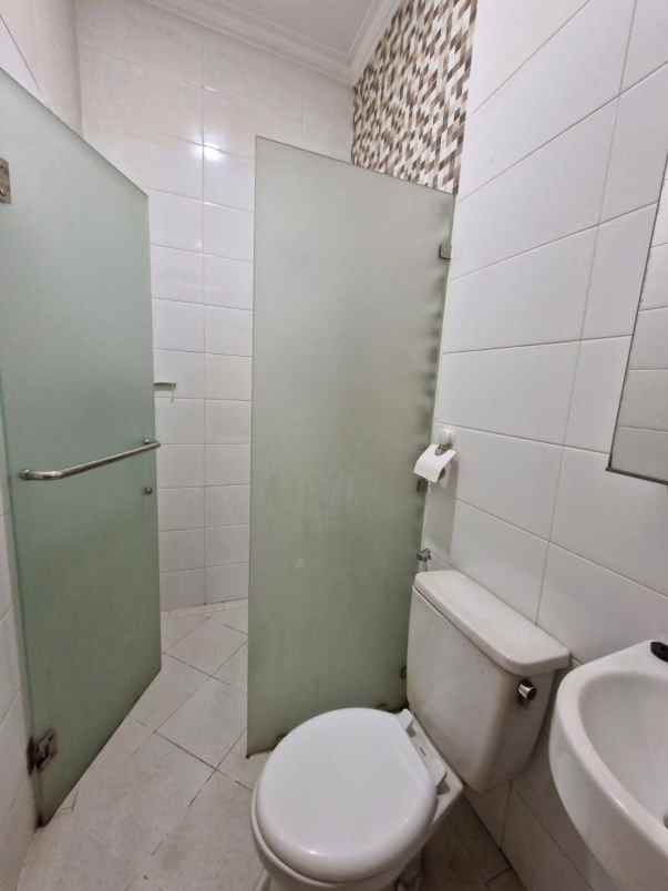 dijual rumah siap huni di komp sanggar hurip soeta