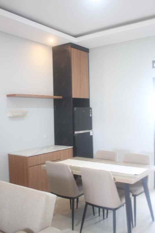 dijual rumah soekarno hatta kodya