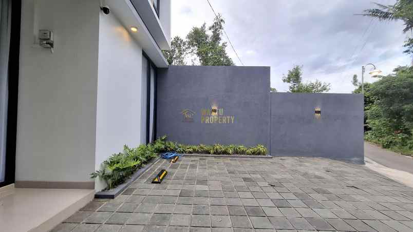 dijual rumah sukoharjo ngaglik sleman