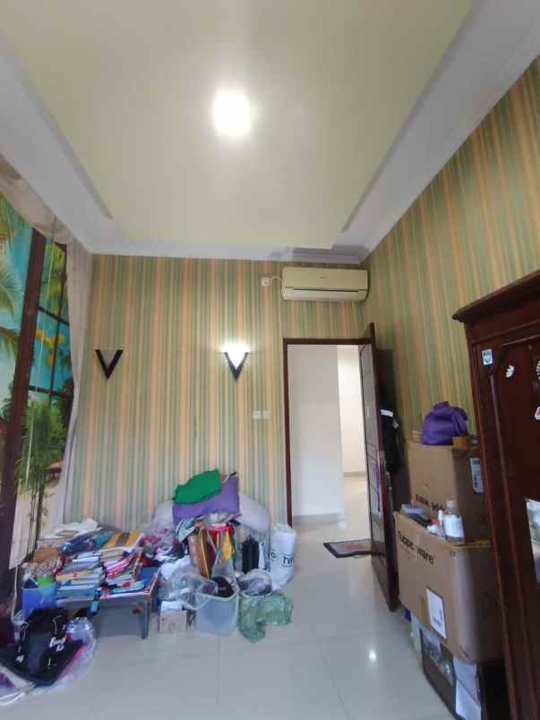 dijual rumah sunter