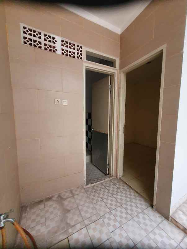 dijual rumah sunter bisma