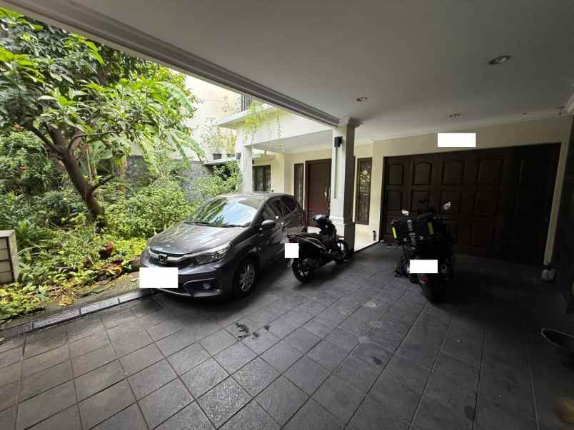 dijual rumah sunter danau indah