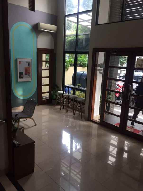 dijual rumah taman setiabudi